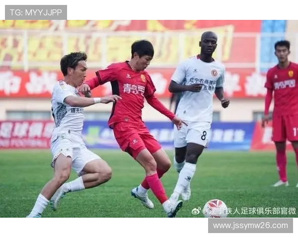安以恩进球姆本扎梅开二度 辽宁铁人客场三球完胜上海嘉定汇龙